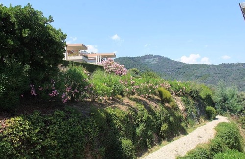 Mandelieu-La-Napoule Apartment | T2 apartment. Sea view in secure area. Mandelieu La Napoule