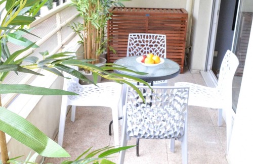 Saint-Martin Apartment | T2 Comédie/Gare : air conditioning, terrace, parking, elevator ★
