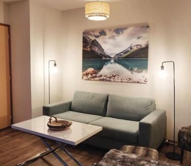 Ignaux Apartment | T2 confortable 31m2 piscine terrasse vue dégagée montagne