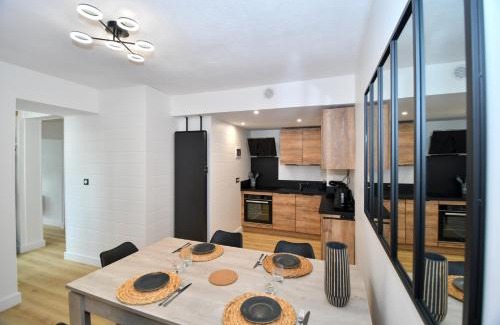 Aix-les-Bains Apartment | T2 Cosy en centre-ville proche du lac avec balcon