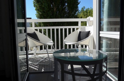 Arcachon Apartment | T2 DESIGN STANDING - DIRECT ACCESS TO THE BEACH - PARKING - VERY CLOSE TO TOWN CENTER