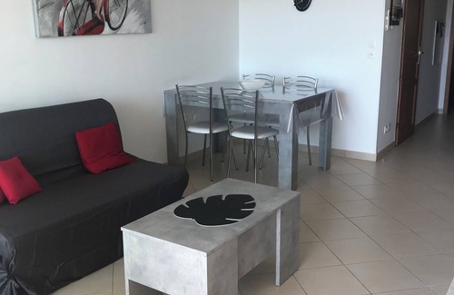 L'Ile-Rousse Apartment | T2 in new residence, fully equipped + air conditioning/wifi and parking