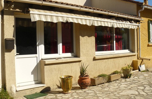 Saint-Jean-de-Vedas Apartment | T2 nice quiet and sunny ground floor 20 minutes by tram from the center of MONTPELLIER