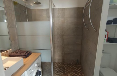 La Possession Apartment | T2 TOUT CONFORT La POSSESSION PROCHE ROUTE DU LITTORAL