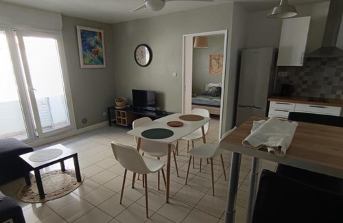 La Possession Apartment | T2 TOUT CONFORT La POSSESSION PROCHE ROUTE DU LITTORAL