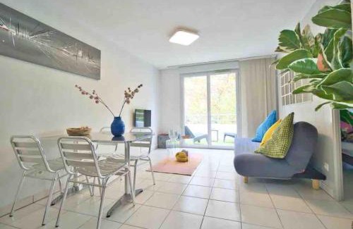 Sept Deniers Apartment | *T2*Vue Garonne*Piscine*Garage*