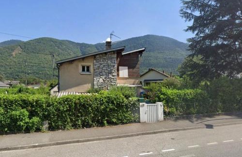 Bagneres-de-Luchon Apartment | T3 dans villa "Les Douglas"