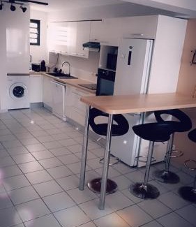 Centre-Ville Apartment | T3 le cristal St Pierre 300m de la plage