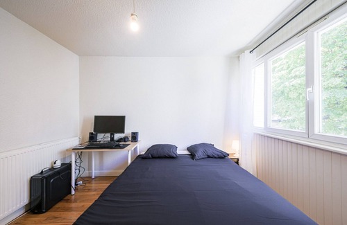 Secteur 4 Apartment | T4 Spacieux Tout Confort /Parking Gratuit , Idéal Pour Vacance ou Travail