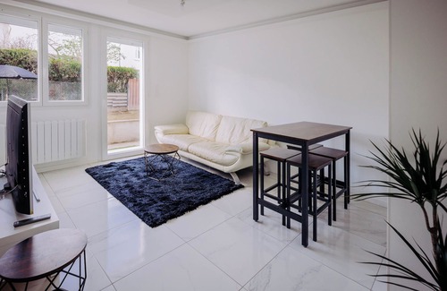 Lafourguette Villa | T5 villa in Toulouse with parking, 15 minutes from Place du Capitole