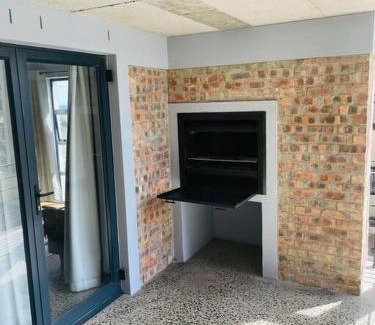 West Beach Apartment | Tableview/Blouberg beach front stunning Apartment.