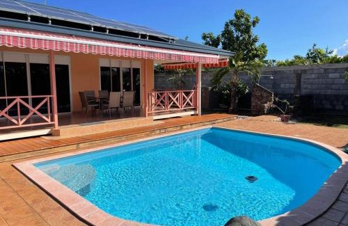 Faaa House | TAHITI - Fare Vairai Pool