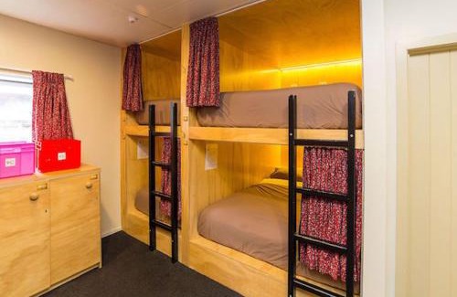 Queenstown City Centre Hostel | Tahuna Pod Hostel