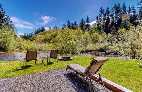 Mason County Hotel | Tahuya River Lodge #1