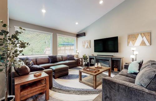 Mason County House | Tahuya River Lodge #3