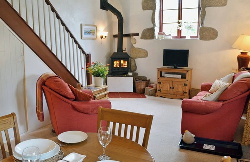 Saint Erth Praze Cottage | Take a break with a special someone to this truly rural setting.