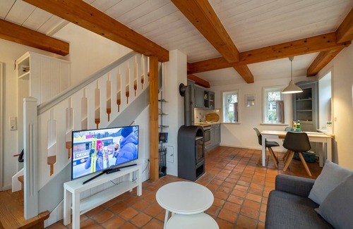 Oldsum Apartment | Take a vacation in the artists' village of Oldsum