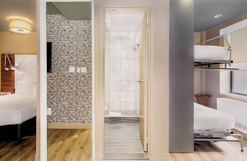 Central New York City Hotel | Take The Family On A Trip! 4 Convenient Units In The Heart Of NYC!