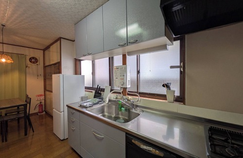 Beppu House | TAKETORI ROTEN