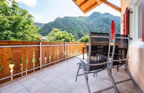 Laion Apartment | Talblick Apartement 4