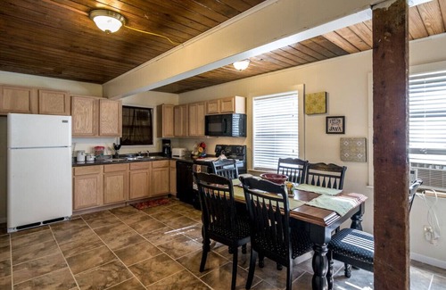 Woden Cabin | Tall Timbers Retreat All 5 Cabins & Dining Lodge