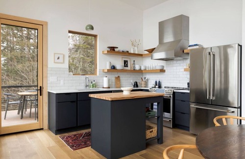 Lutsen Apartment | Tallens Stuga Luxury Cabin of the Pines