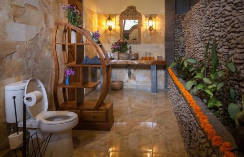 Sayan Hotel | Taman Rahasia Tropical Sanctuary and Spa