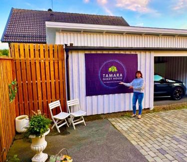 Alingsas House | Tamara Guest House