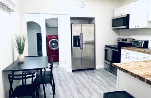 Sulphur Springs House | Tampas Unique, Centrally Located Home [Near Busch Gardens, USF, Midtown]