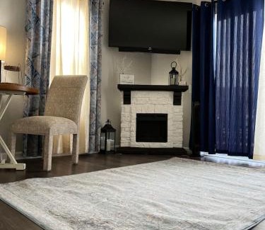 Table Rock House | TaneyComo-Topia