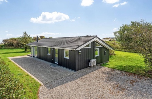 Lemvig House | "Tanna" - 330m to the fjord by Interhome