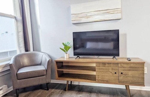 Bay City Apartment | Tanner Bldg Apt 5 - Studio (Downtown)