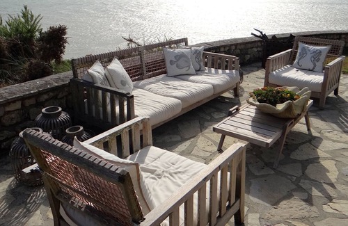 Meschers-sur-Gironde Villa | Taste of Seaside France from Luxury Cliff-Top Villa near Bordeaux & La Rochelle
