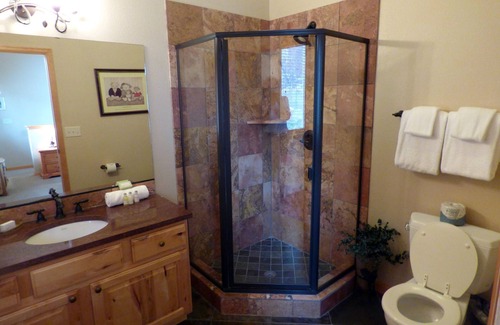 Stanley Hills Condo | Tasteful lofted condo, ideal for couples-private hot tub and mountain views!