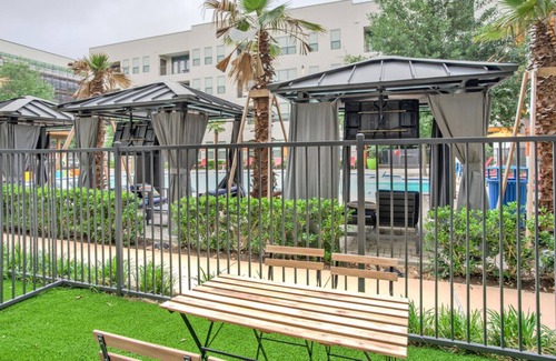 Mueller Apartment | Tasteful Mueller 1BR w/ Pool, W/D & Gym, nr park, by Blueground