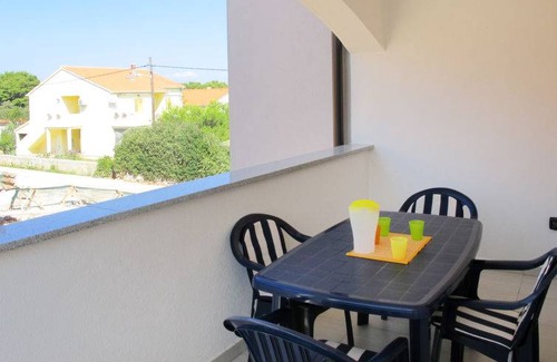 Ugljan Apartment | Tatjana