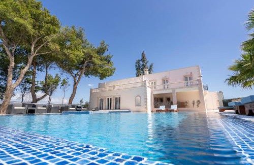 Kifisia Villa | Tatoi Estate Luxury Pool Villa