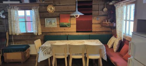 Syote Ski Chalet | Tauro