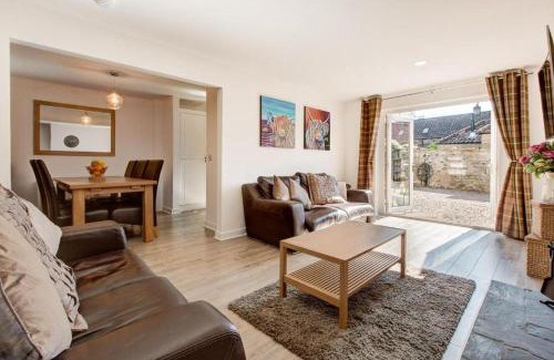 Clayton House | Taylor Cottage