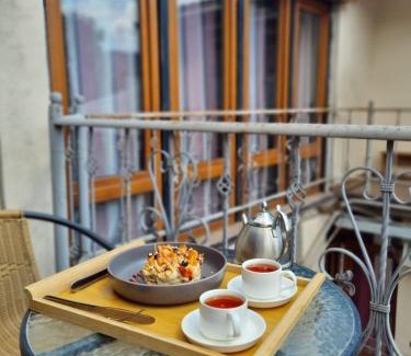 Chugureti Hotel | Tbilisi station