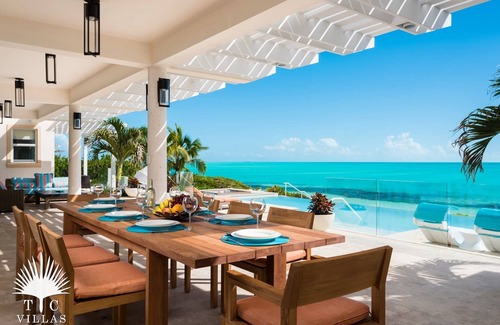 Long Bay Hills House | TC Villas -Villa Isla -Prime Luxury Estate w. Infinity Pool, Hot Tub & Beach