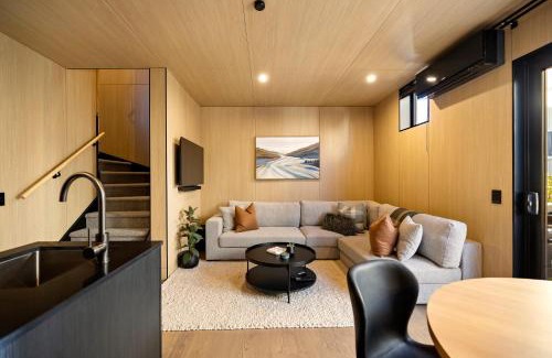 Frankton House | Te Awa Luxury Villa Queenstown