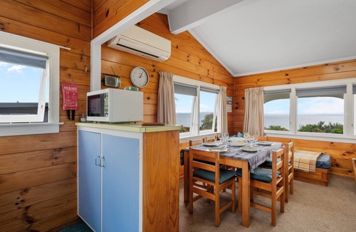 Waitetoko House | Te Moe - Lake Taupo Holiday Home