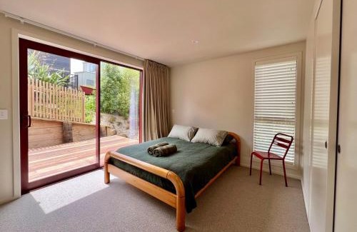 Raglan House | Te Whare Whero