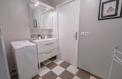 Bobigny Apartment | Tea&chill- Oréo - 2 Terraces - 10 min From Metro