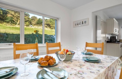 Clifden House | Teach Eile, on the outskirts of Clifden