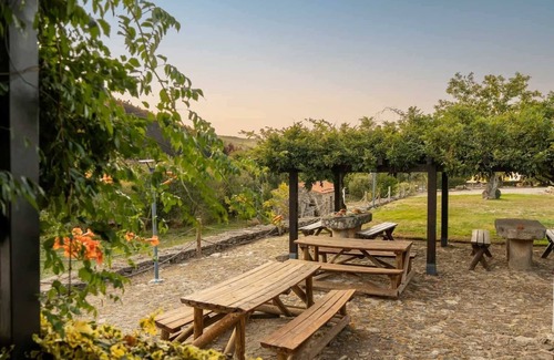 Moimenta da Beira Apartment | Tear Room at The Mill Retreat by Portugal Active