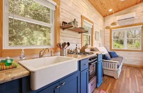 Todd House | Teeny Tiny at Todd - Tiny Home