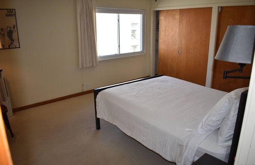Telegraph Hill Apartment | Tel Hill/N Beach 2-Bed/SAP