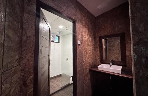 Cisarua Hotel | Telaga Warna